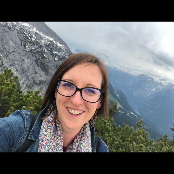 Meet your Posher, Sarah - Picture 6 of 7